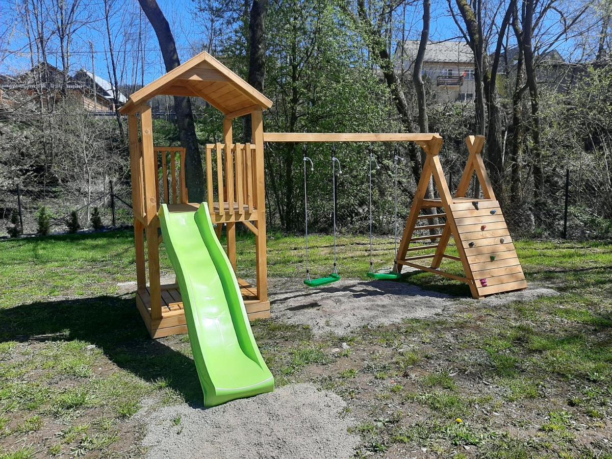 Apartamenty Nad Rzeka Kacwin المظهر الخارجي الصورة